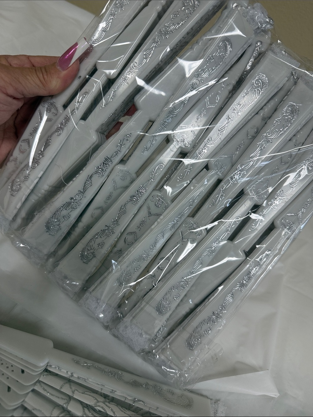 12 White Lace Folding Hand Fans with Silver Embossed Detail - Picture 2 of 9